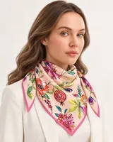 Pembe Çiçek Bahçesi %100 İpek Twill Eşarp — 2