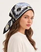 Pudra Mavisi Siyah Barok %100 İpek Twill Eşarp — 5