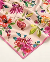 Pembe Çiçek Bahçesi %100 İpek Twill Eşarp — 6