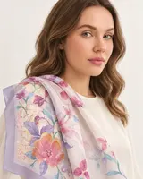 Lavanta Bordürlü Suluboya Çiçekli %100 İpek Twill Eşarp — 3